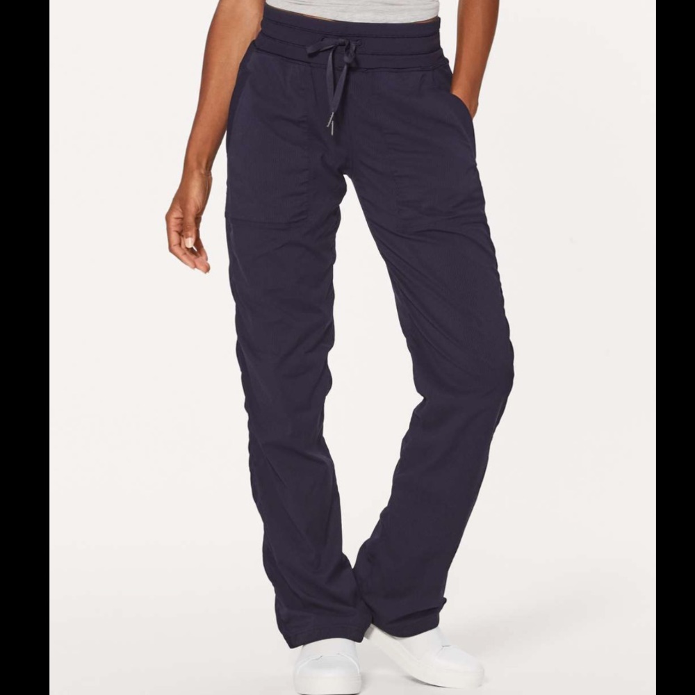Lululemon dance studio *navy